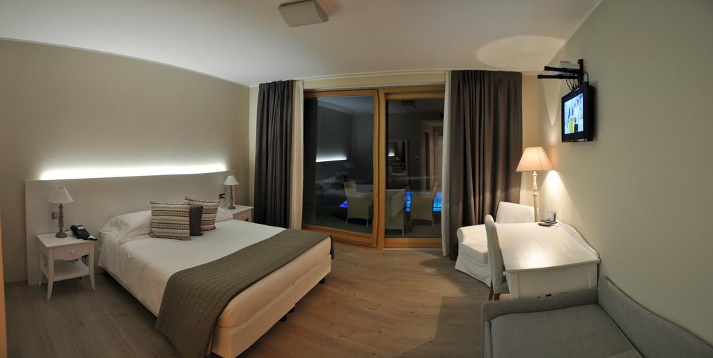 Tullio Hotel 그라베도나 외부 사진